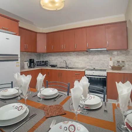 Zoe & Dennis Apartment Zakynthos Town